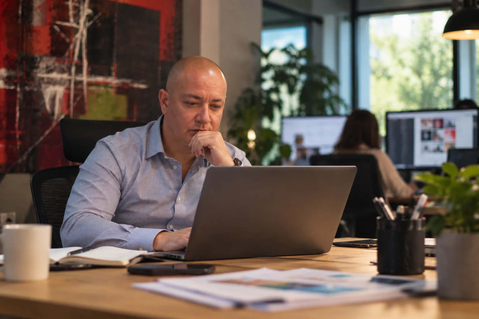 Cédric, réflexion au bureau
